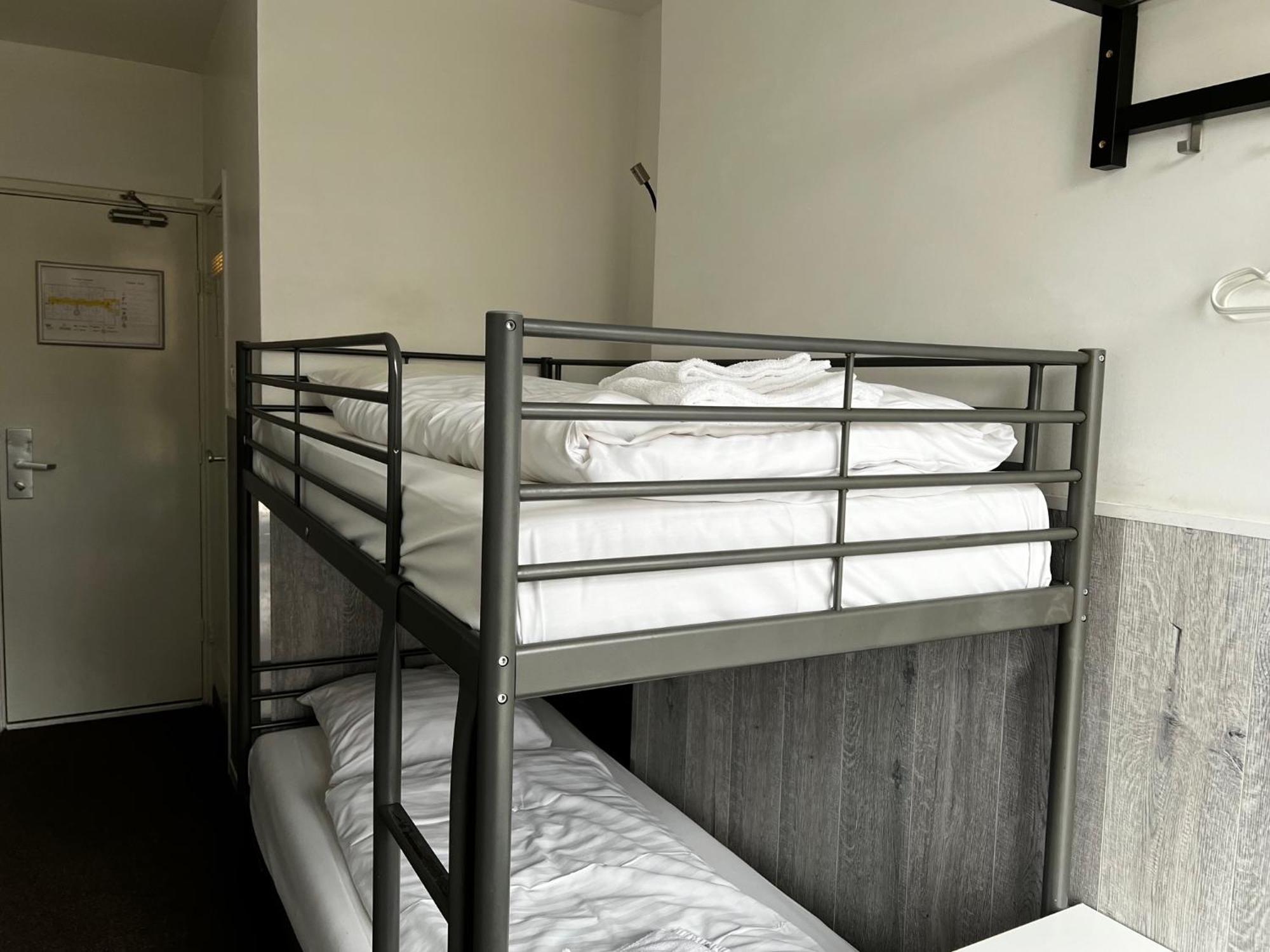 Budget Trianon Hotel Амстердам Екстериор снимка