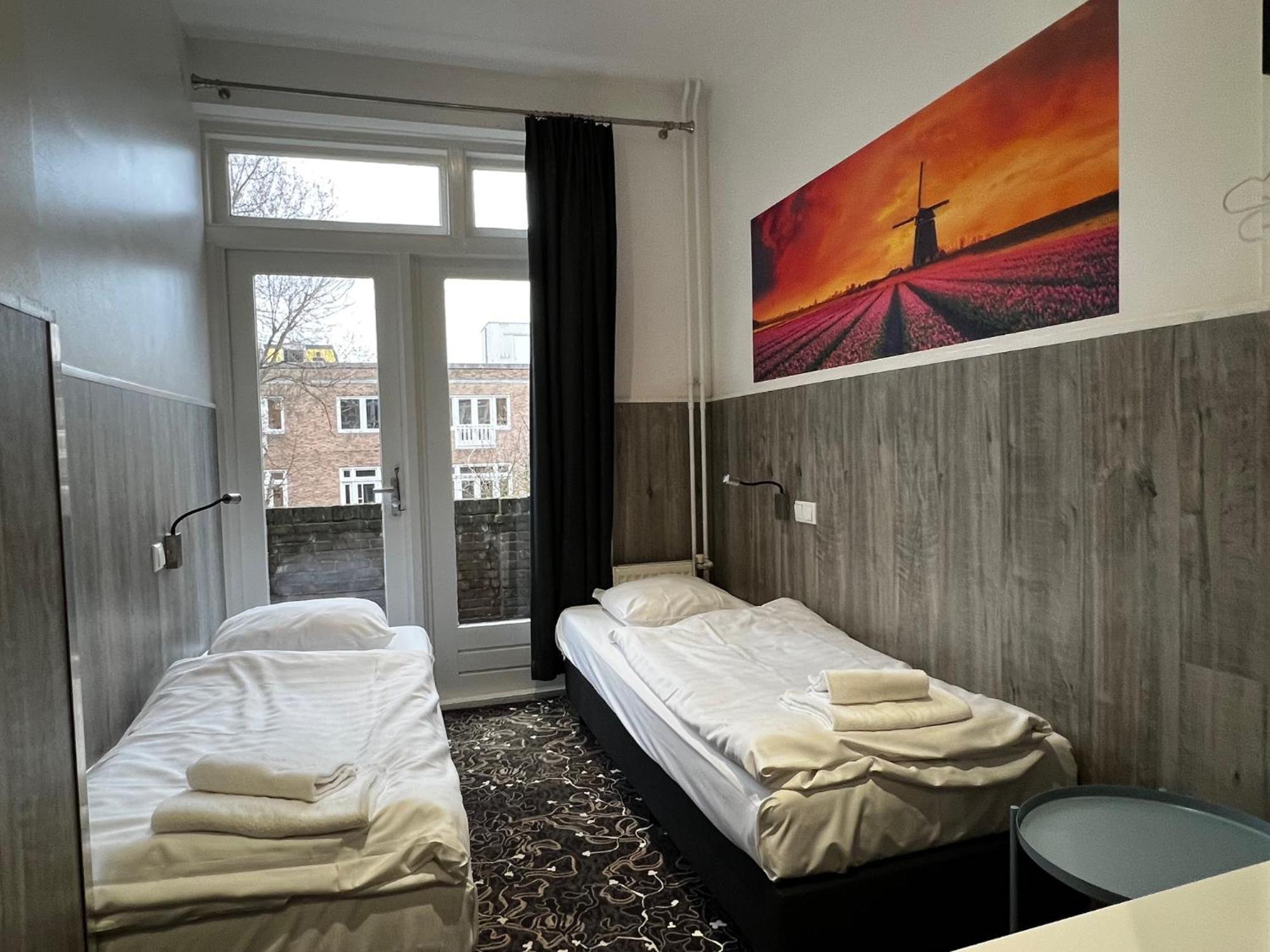 Budget Trianon Hotel Амстердам Екстериор снимка